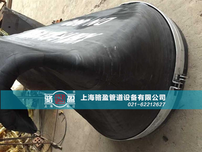 彎嘴卡箍式<a href=http://www.nvyknf.com/ target=_blank class=infotextkey><a href=http://www.nvyknf.com target=_blank class=infotextkey>鴨嘴閥</a></a>結構圖